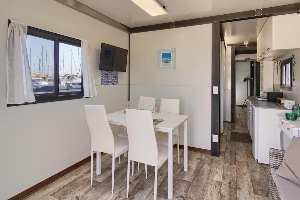 Houseboat Sardinia Suite カリアリ エクステリア 写真