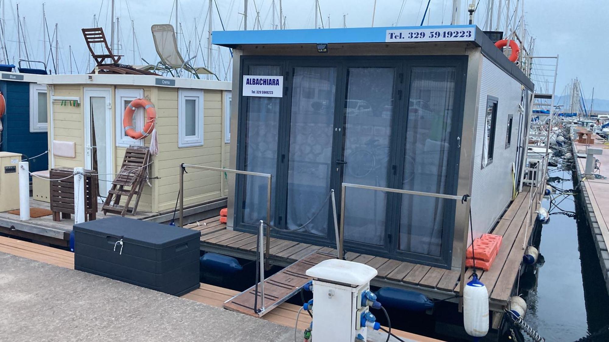Houseboat Sardinia Suite カリアリ エクステリア 写真